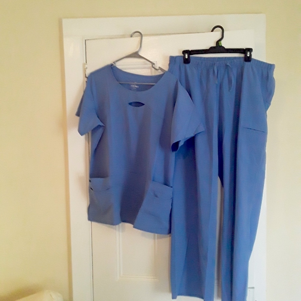 Women jockey scrub set in xl tall pants
